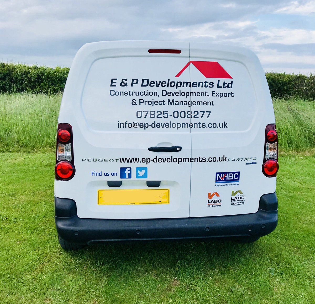 epdevelopments's tweet photo. Thank you @signposter1 - New van with graphics added. https://t.co/sNdJjCksqt