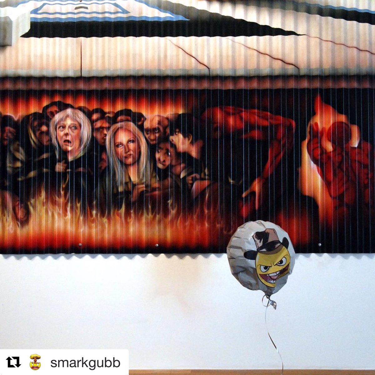 UoWFineArt's tweet photo. #staffresearch @worcester_uni @worcuninews #exhibitions #gosee 💥 @smarkgubb
‘By the last breath of the fourth winds blow...’ - the Four Horsemen have started descending @MOSTYN_Wales_ Show runs until June 30th. See it before the end of the world happens. https://t.co/gtLZrElce6