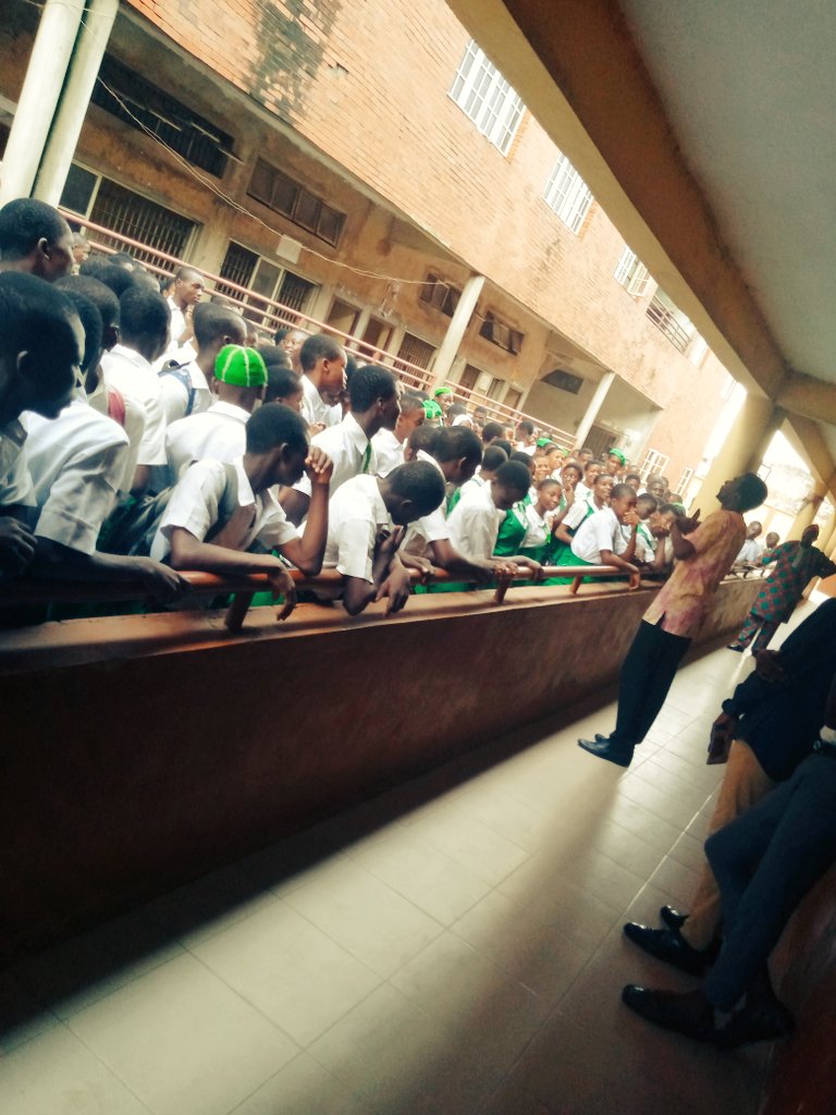 JohnAdefala's tweet photo. It was Fun Today 😊 @ FAZIL OMAR SECONDARY SCHOOL... Thank you Lord for Grace🌹
All thanks to Team MACPAGE83... We are moving up 💪🏽🔝.

#Prince_Oluwaseun
#Born_to_Win https://t.co/KEa60a3LgC