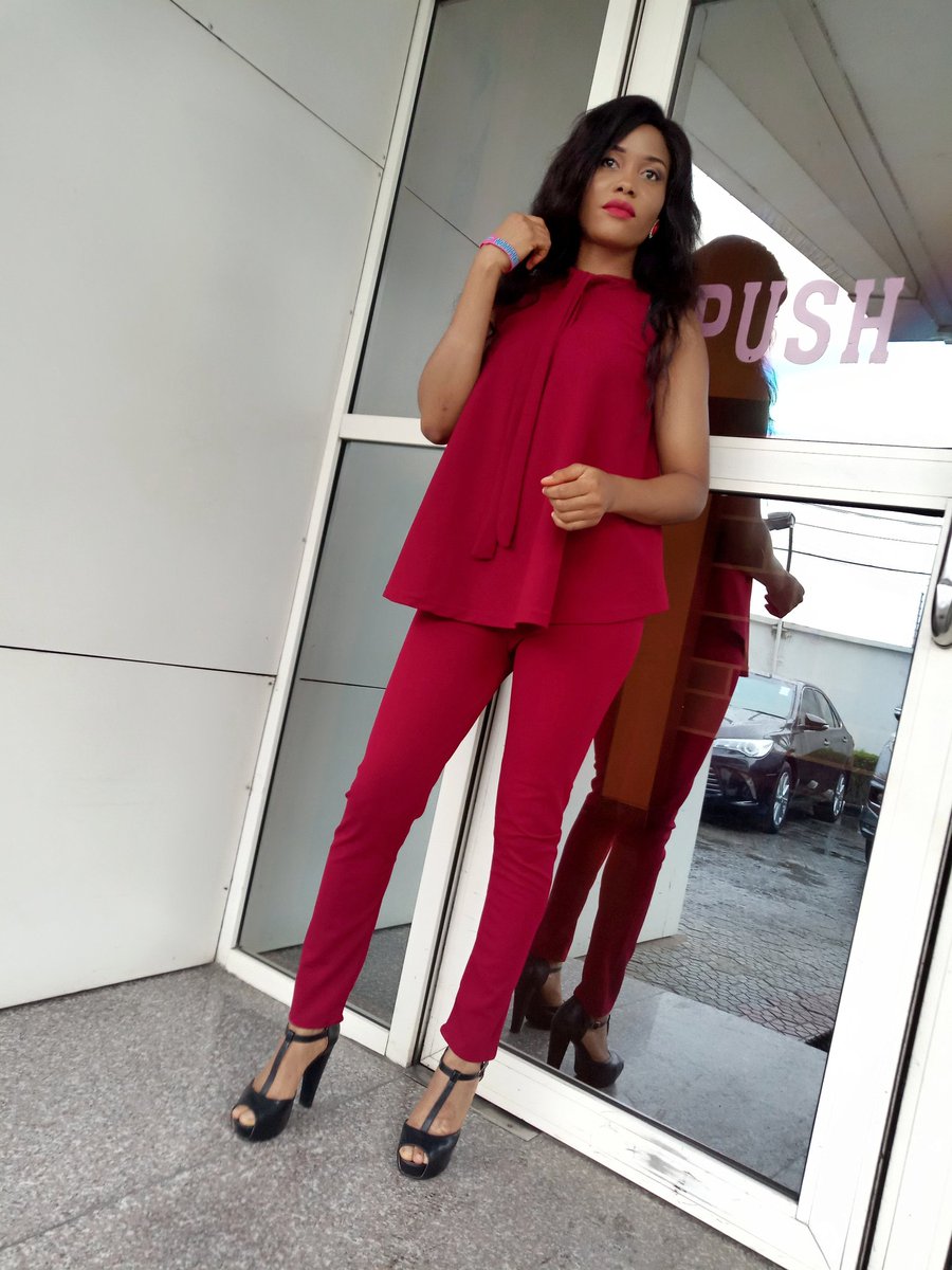 anny_ulu's tweet image. #BurgundyChallenge   yeah that&apos;s me celebrating #TDat20 thank you our partners and all the staff of TD. #Techcellence