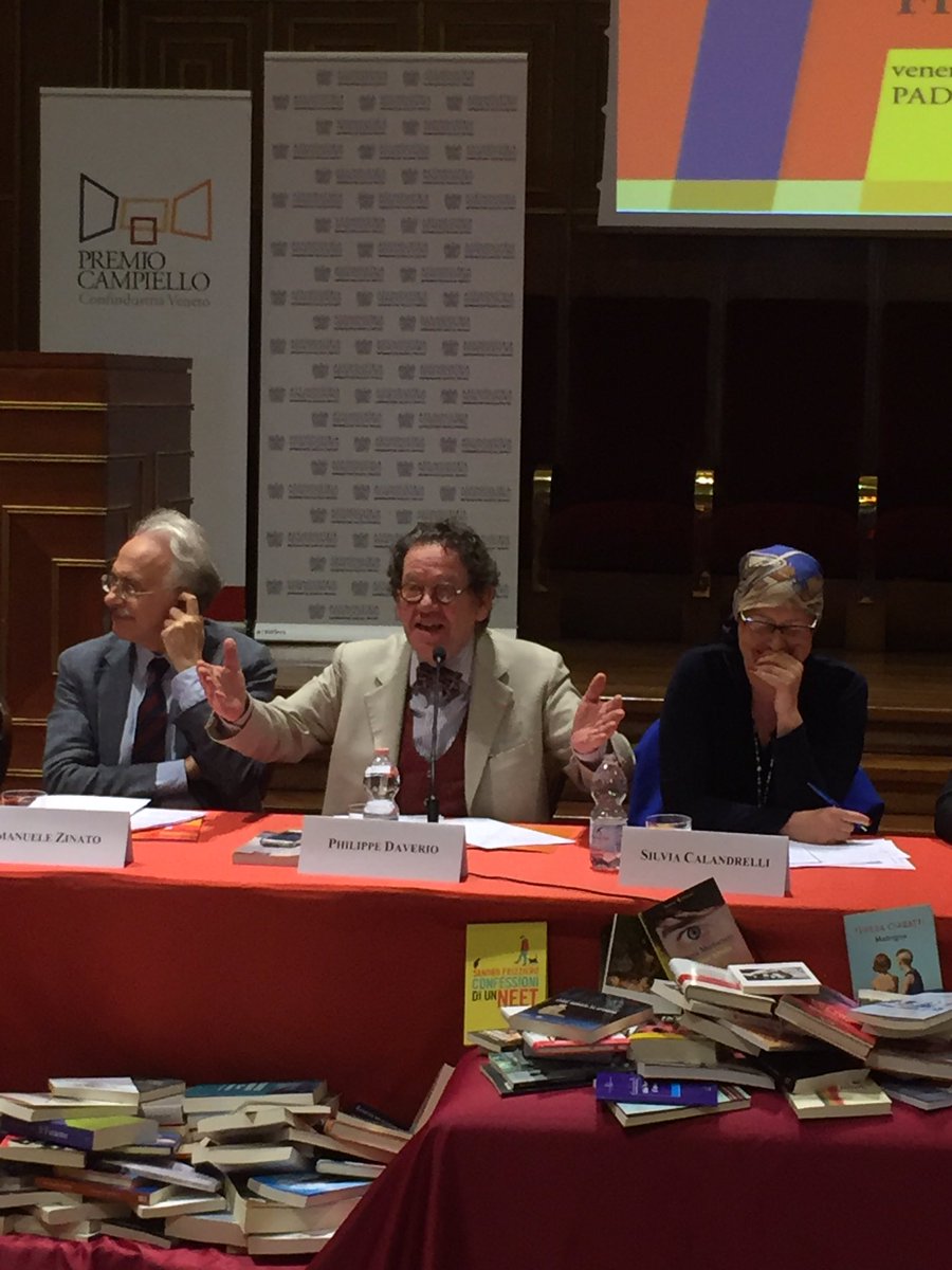 Tra i giurati del #Campiello2019 c’è ancora <a href="/PhilippeDaverio/">Philippe Daverio</a> “Come i vini, i libri: ogni anno abbiamo una stagione diversa. Ho trovato un senso di ansia generale. Lo scrittore prende gli elementi del quotidiano e sa immaginare, poi narrare. Lo scrittore buono è uno #stregone”