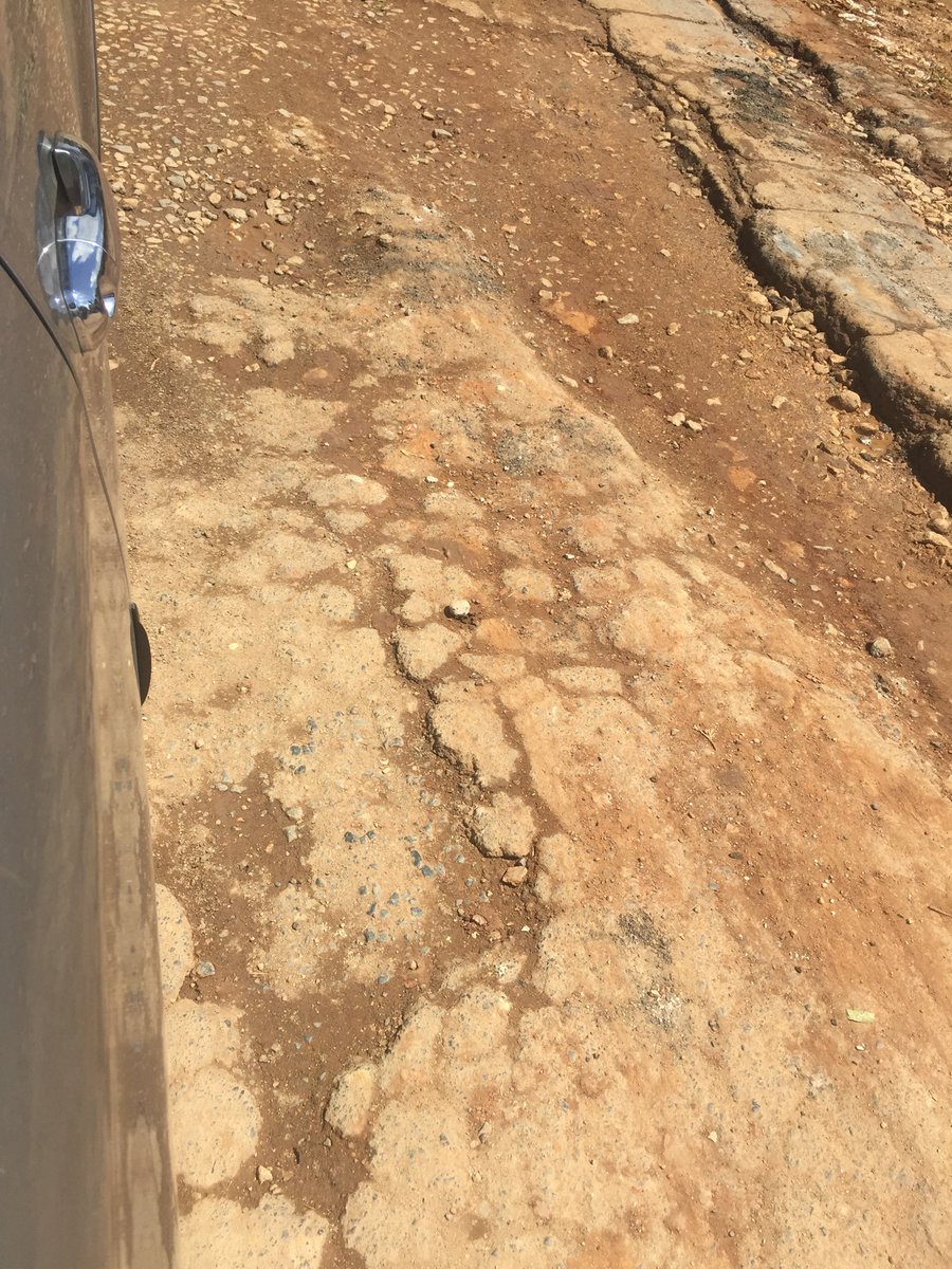 Where is the money to fix this road??? Between Chavakali and Kapsabet.Why has it not been a priority?? ⁦<a href="/GeorgeKhaniri/">George M. Khaniri</a>⁩ ⁦@GovernorVihiga⁩...What happened???