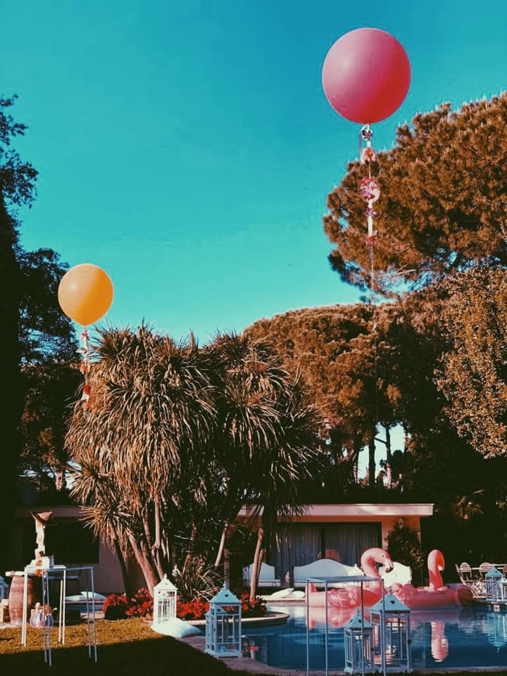 BigBalloonGroup's tweet photo. Tropical Party - Evento aziendale 🌵 <3
#party #tropical #summer #eventi #aziende #fenicotteri #estate #ballons #bigballongroup #balloondelivery #flowers #colours #palloncini #allestimento #pink #partyflowers #lavoro #lorianaliuzza 

Location: Villa Trebazia https://t.co/vw0cza7jsW