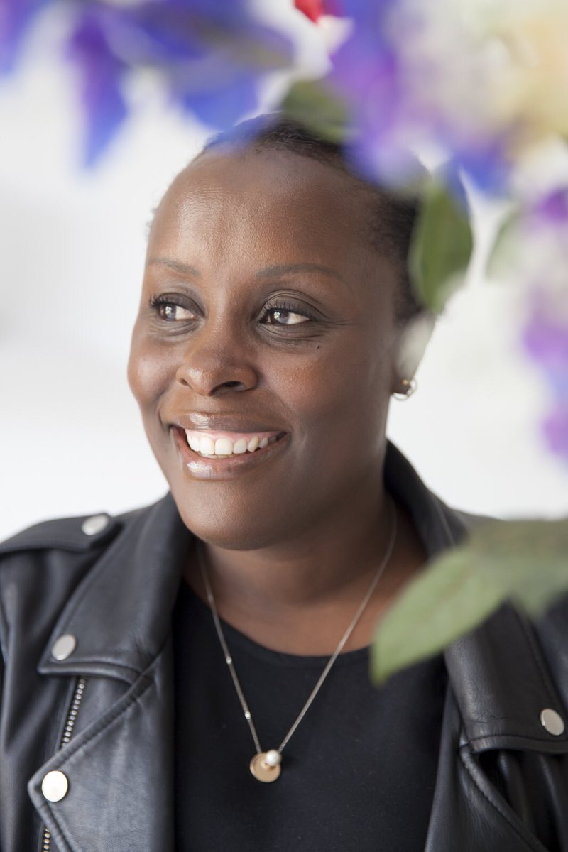 Marian Duff komt een sessie geven op MuseumCamp! Zij geeft een interactieve masterclass die naadloos aansluit waar MAFB en OSCAM voor staan: het opzoeken van dialoog rondom inclusiviteit en diversiteit en het reflecteren op deze thema's. Meld je aan op aanmelder.nl/museumcamp2019