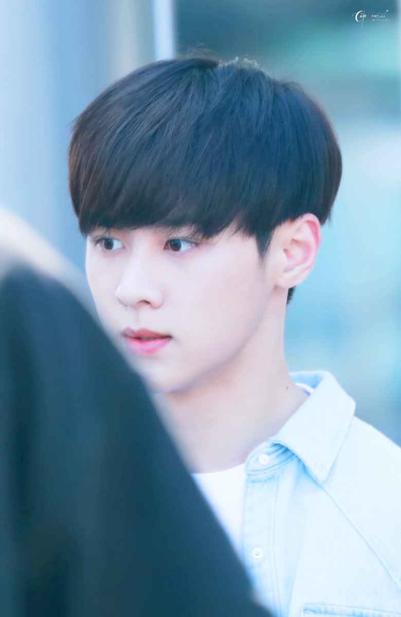 onceafor_0101's tweet photo. 190531
#쿤 #KUN #钱锟 #NCT #QIANKUN #WayV https://t.co/7KFgb0uI6t