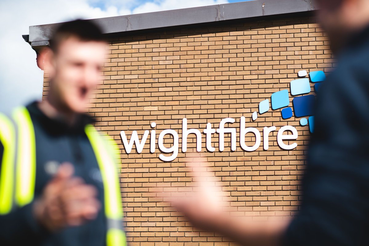 WightFibre's tweet photo. We are proud to be a local company based in Cowes and we welcome customers to pop in and visit us any time. #local #customerservice #FastestIW #BecauseWeCare https://t.co/9DYm0YaPFS
