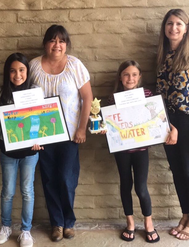 TLSHawks's tweet photo. What a night! Two of our kiddos were awarded top prizes in the @camrosawater Art Contest. In a separate event at @VenturaCOE , Ms. Cosgrove and Mrs Van Wagner were acknowledged for their work in the beginning teacher induction program. 📷 Mrs. Hicks #PVProud #TeamHawk https://t.co/6W1l79sJIG