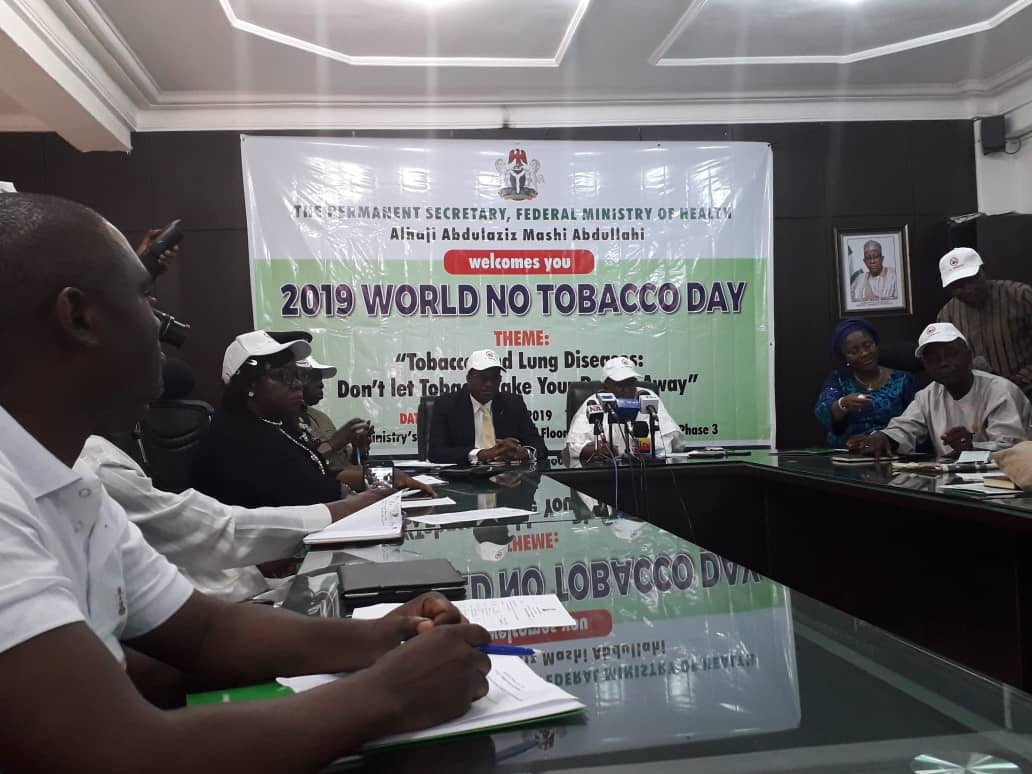 ncds_fmohNg's tweet photo. Today, Nigeria joins the rest of the world to commemorate the 2019 World No Tobacco Day with the theme "Tobacco and Lung Health. As part of activities to commemorate the day, the Permanent Secretary @Fmohnigeria A.M. Abdullahi briefed the press. #WNTD2019 @WHONigeria https://t.co/j4NUvrmyyW