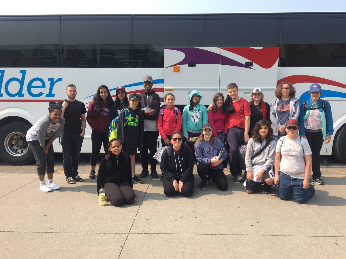 ymcahbb's tweet photo. Wishing our @ymcahbb #LeaderCorps groups an amazing weekend as they head off to @YMCAWanakita for the Spring Leader Corps Conference. This amazing group of young leaders will experience team building, leadership skills, and a connection to nature. https://t.co/iB7EiPVphS