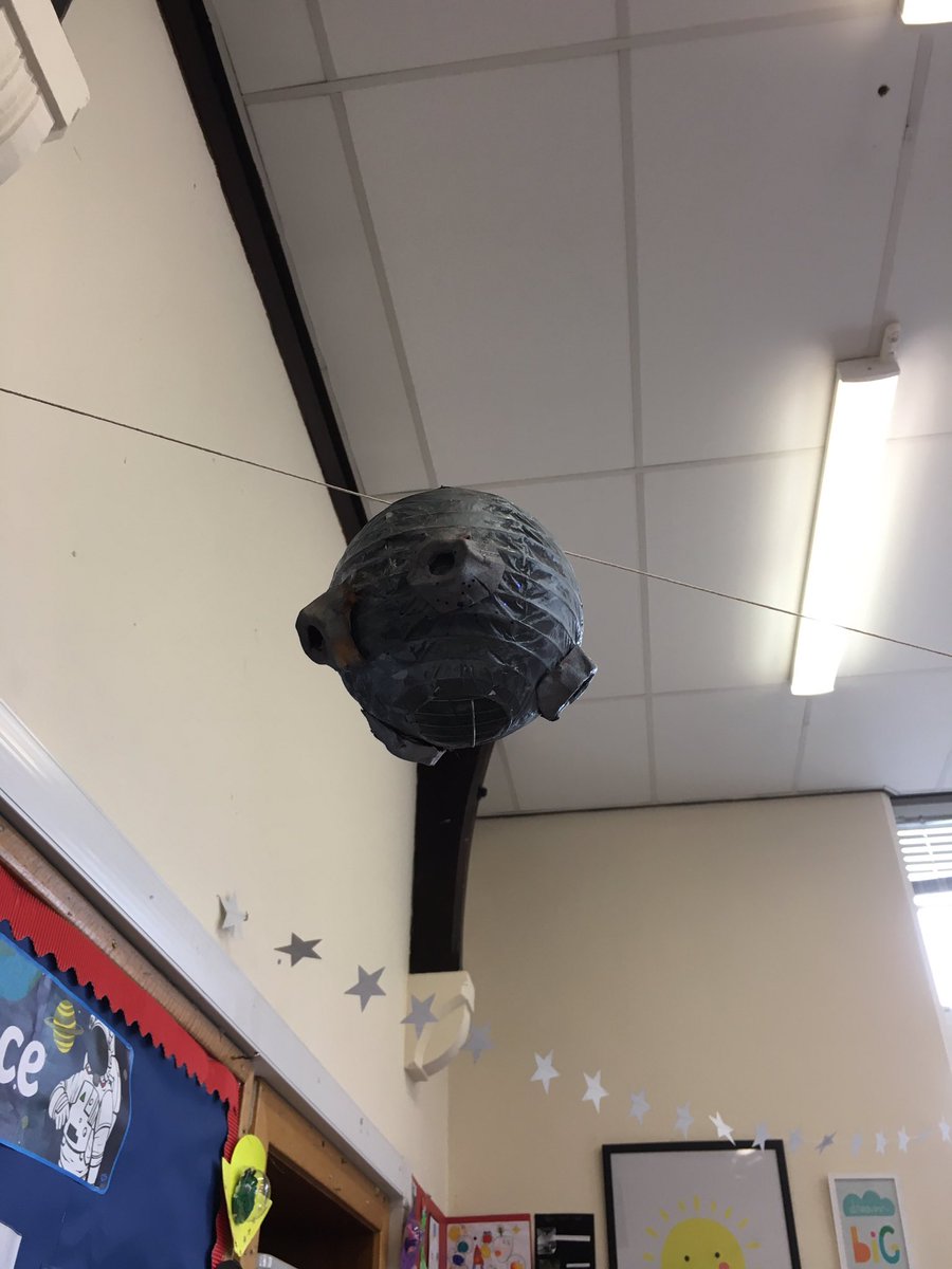 And our solar system is complete!! 🤩 We are so proud of what we created 🥰 Can you spot Mars’ volcanoes, Mercury’s craters and Neptune’s storms?  <a href="/Kirkcaldywestps/">Kirkcaldy West PS and ELC</a> 🚀✨