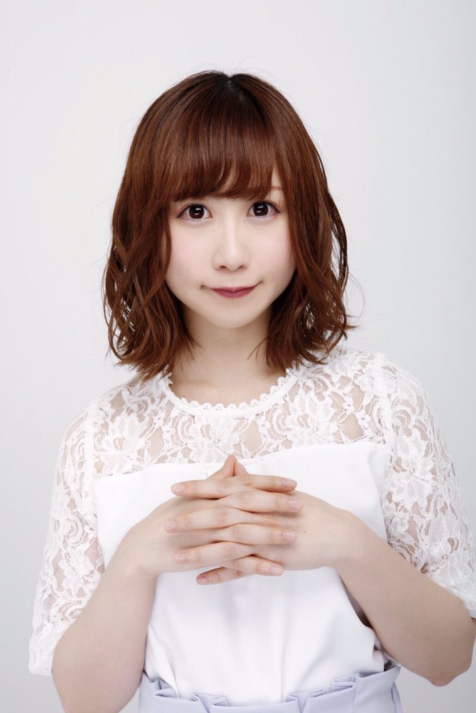 紫苑雪 しおんゆき ご報告 私 紫苑雪は19年5月1日よりrme株式会社所属声優としてお世話になることになりました 声優としてしっかりとスタートを切りたいです 今後ともよろしくお願い致します T Co Ekvbspmuqj Twitter