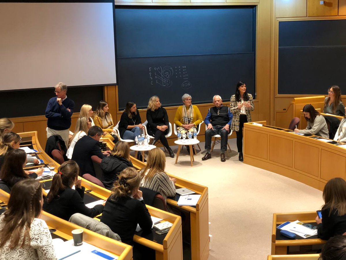 PyMES_IAE's tweet photo. Segundo panel de empresas familiares! 

#PyMesIAE #IAEBS https://t.co/mBnmn08ykf