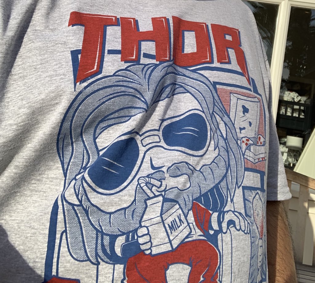roblespan's tweet photo. @funko @Loungefly @HotTopic #FunkoFashionFriday #Thorbowski https://t.co/y6PKsRBG0N
