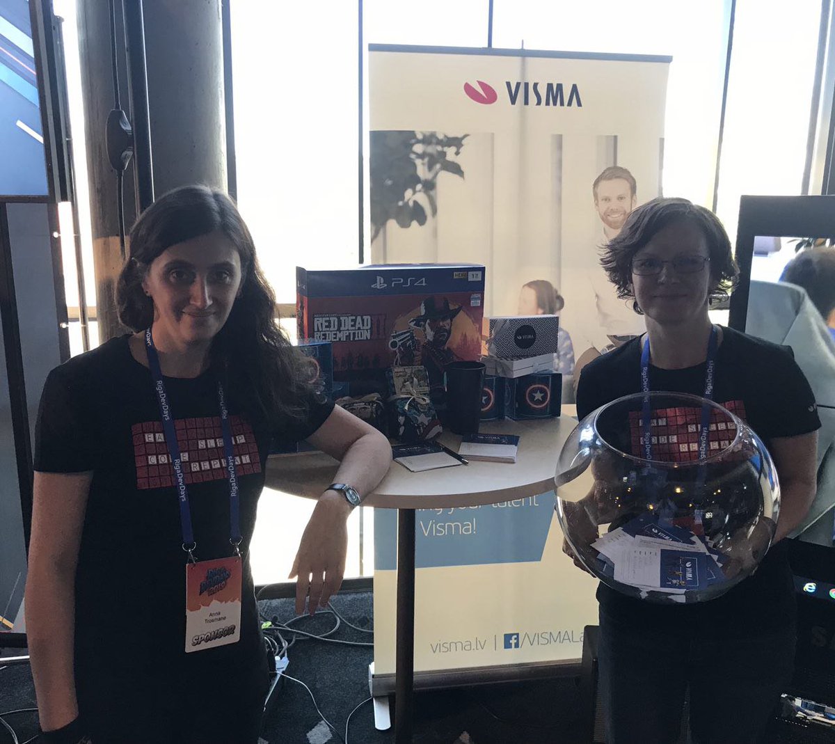 RigaDevDays's tweet photo. Thank you @visma for joining #RigaDevDays and sharing superheroes gifts! See you at the next events!๐ #RigaDevDays19 https://t.co/YwKno5y7dX