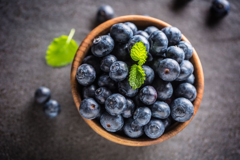 RT <a href="/homecare_co_uk/">homecare.co.uk</a>: Eating blueberries every day reduces heart attack risk bit.ly/2Kd8P8j #hearthealth