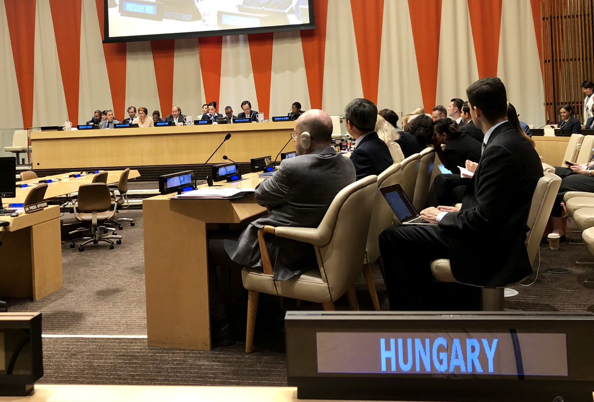 KatalinBogyay's tweet image. Joint Meeting of the Executive Boards of @WFP @UNICEF @UN_Women @UNDP @UNFPA @UNOPS how to strengthen cooperation&amp;amp;harmonize the work of the agencies on the field&amp;amp;implement the UNDS reform #workingmethods