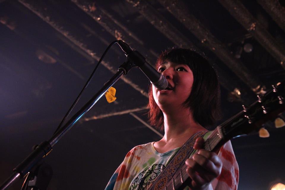 su_ph1999's tweet photo. 2年前の昨日だか今日の写真が出てきたよ
多分あたまの悪いラブソングのレコ発だよ https://t.co/fFRP9jHLq8