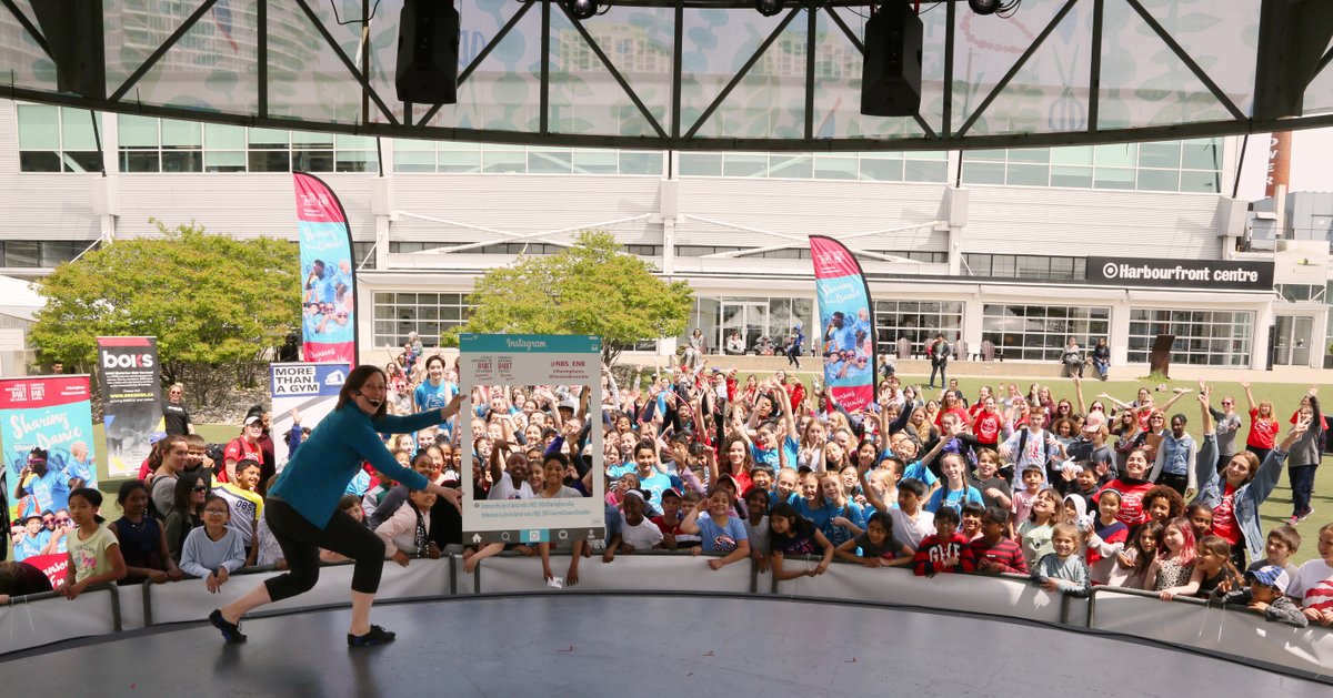 NBS_ENB's tweet photo. NBS #SharingDanceDay in #Toronto was a huge success! Hundreds of people of all ages, abilities &amp; dance backgrounds moved together @HarbourfrontTO &amp; powerfully demonstrated the life-changing impact of dance. Events continue today in #Winnipeg &amp; #Vancouver! https://t.co/PFgWzxiLaL https://t.co/cvBIXsIXCo