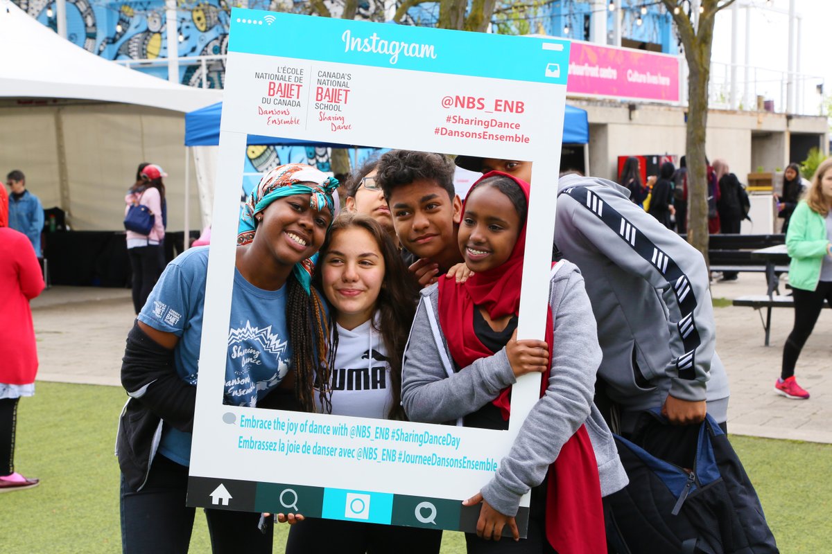 NBS_ENB's tweet photo. NBS #SharingDanceDay in #Toronto was a huge success! Hundreds of people of all ages, abilities &amp; dance backgrounds moved together @HarbourfrontTO &amp; powerfully demonstrated the life-changing impact of dance. Events continue today in #Winnipeg &amp; #Vancouver! https://t.co/PFgWzxiLaL https://t.co/cvBIXsIXCo