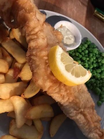 thelimessuffolk's tweet photo. We look forward to seeing you this weekend at The Limes.  #eatout #dinnerwithfriends #needhammarket #suffolk #fishandchips #greatmenu #bookatable https://t.co/EErjiHAsUL