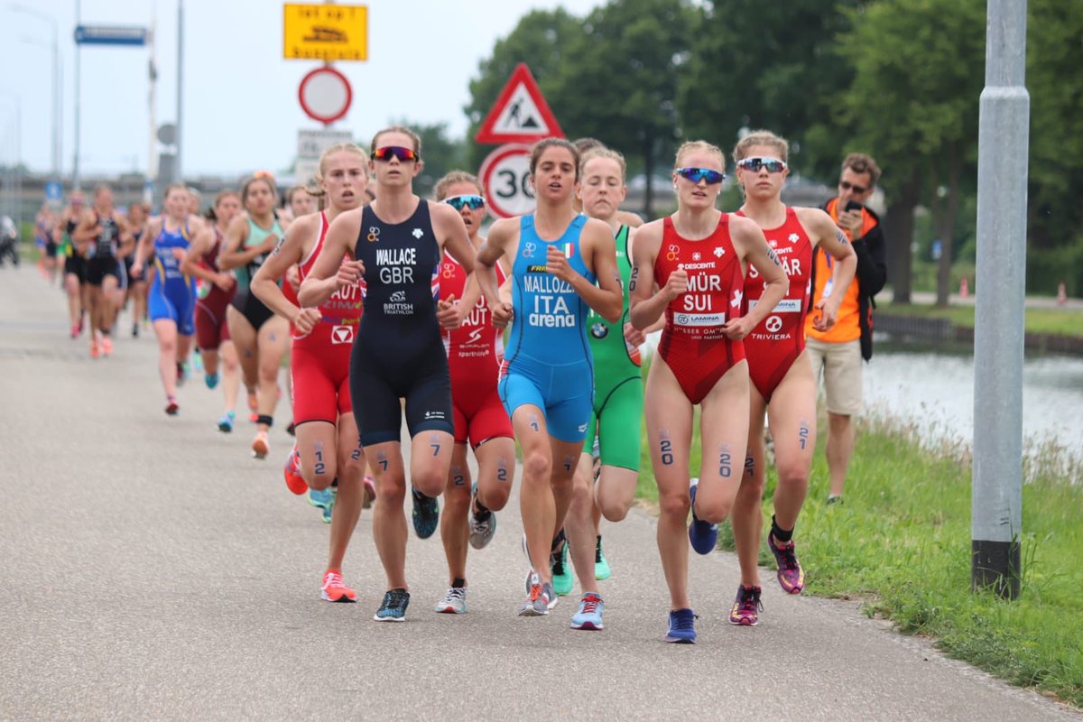 De EK-titel bij de junioren gaat naar Malozzi (ITA). Barbara de Koning (24) is de eerste Nederlandse. Vanavond ons raceverslag, na de elite vrouwen. 📷NTB/<a href="/ChristieBrouwer/">Christie Brouwer</a>