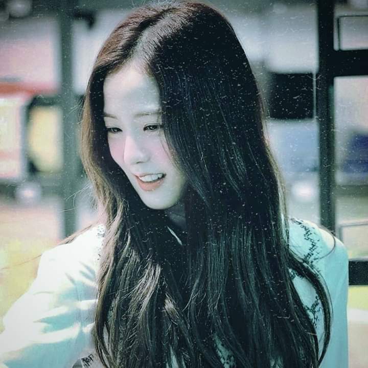 itsfangurl29's tweet photo. #AppreciateJisooEveryday 😭😘 https://t.co/40fIxpfJne