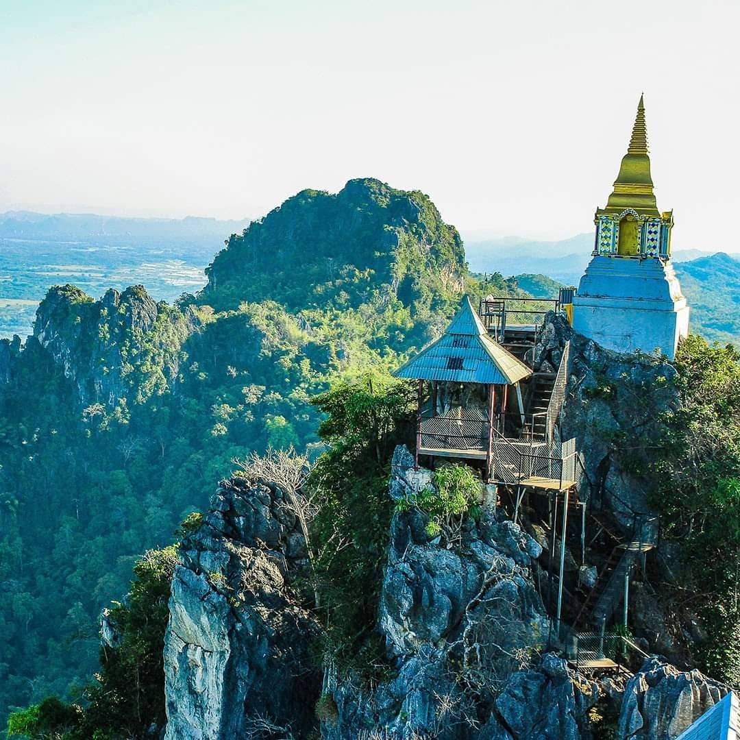 CheapiFlyFares's tweet image. Looking to escape this winter cold? We are currently offering HUGE discounts on regular fares to worldwide destinations. But please hurry; as this sale ends 5 Jun 2019 👉checkout.sabreexplore.com.au/searchAir.do #travel #australia #wanderlust #cheapflights