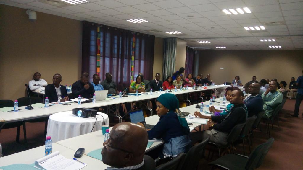 ValoraSSE_TG's tweet photo. Séminaire de haut niveau sur la #RSE au #Togo 

@LfriiMedia @GouvTg @USEmbassyLome @228entrepreneur @PnudTogo @otr_togo @PlacideTagmalo https://t.co/LkNwRYFqsb