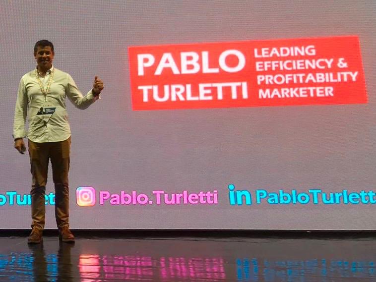 PabloTurletti's tweet photo. A punto de compartir esperiencias con 1500 líderes del #marketing boliviano. Que nervioooos! @ExmaBolivia #TheMarketingEconomy #ONDEMAND #ExmaBolivia https://t.co/6ar0wFuPDg