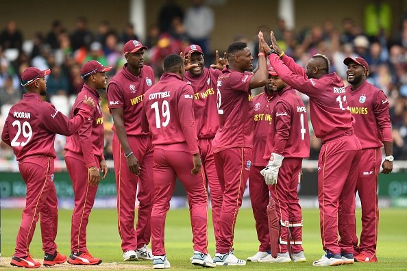 🌴v 🇵🇰
That was quick! 😳
4 Wicket Haul to Oshane Thomas!
PAK ALL OUT for 105 runs!
#CWC19 #MenInMaroon #ItsOurGame