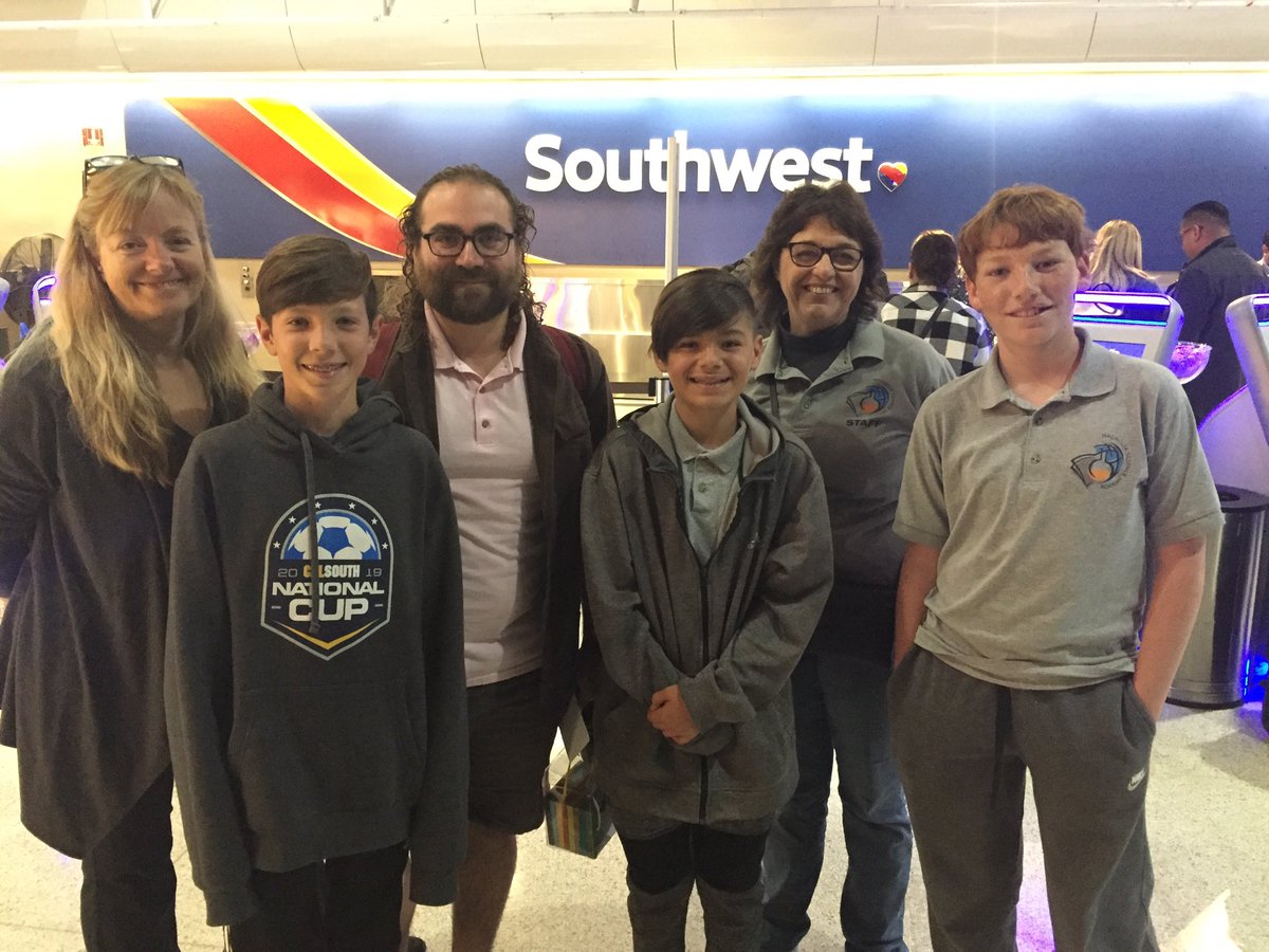 mamarozee's tweet photo. On our way to Seaperch Nationals in Maryland w/ ⁦@Teachersarefine⁩ #msasdonaroll #seaperch # Robotics https://t.co/WbbKfBpz8x