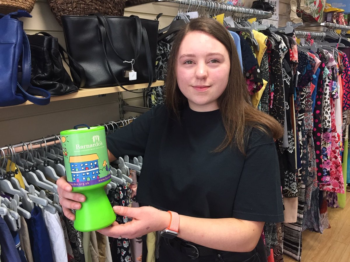 justinguywilts's tweet photo. "It's like a family" - In advance of #VolunteersWeek hear teenaged volunteer Lucy chatting to @SimonParkinTV @bbcsomerset about why she enjoys supporting the @barnardos shop in #MidsomerNorton (from 1hr 10mins) https://t.co/7Q2S7g1NUO https://t.co/g3uOygxy0q