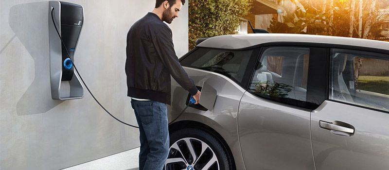 s_s_articles's tweet photo. Cool things you should know about #electric #cars | Things You Should Know About Electric Cars #StillsolutionArticles #electriccars
https://t.co/P5Gg3PLiqt https://t.co/FS0f1J9Ivb