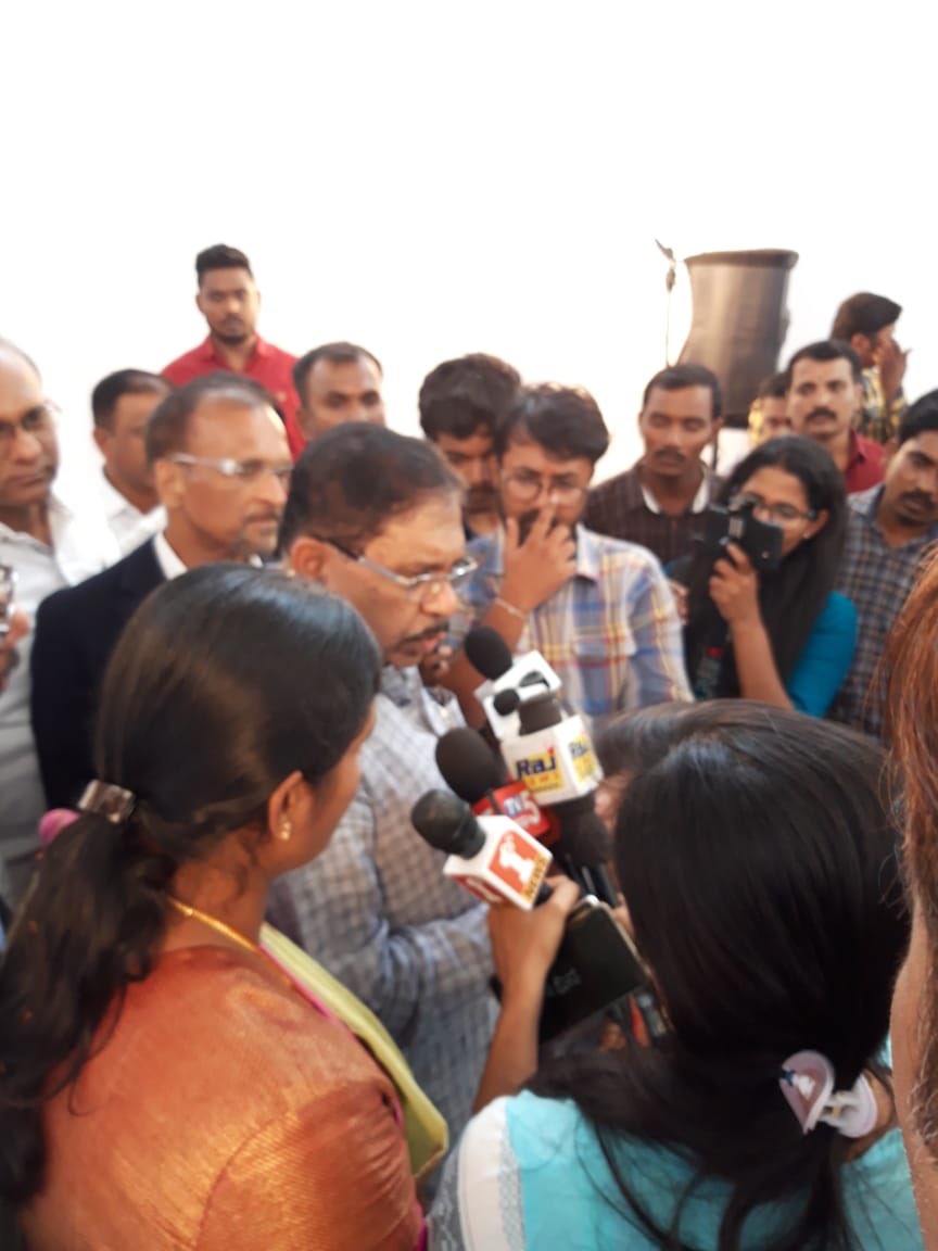 Cheers to stronger Indo-Dutch cooperation on waste management! 🇮🇳 🤝 🇳🇱 

Today, Dutch social enterprise, Sweepsmart and @BBMP_MAYOR signed an MoU in Bengaluru, under which 10 Dry Waste Collection Centres will be upgraded for efficient and effective waste management 💪