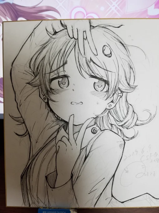 小くぼのアフター抽選会に出すための色紙描き描き。色もホコリだらけのコピック出して塗る予定。 