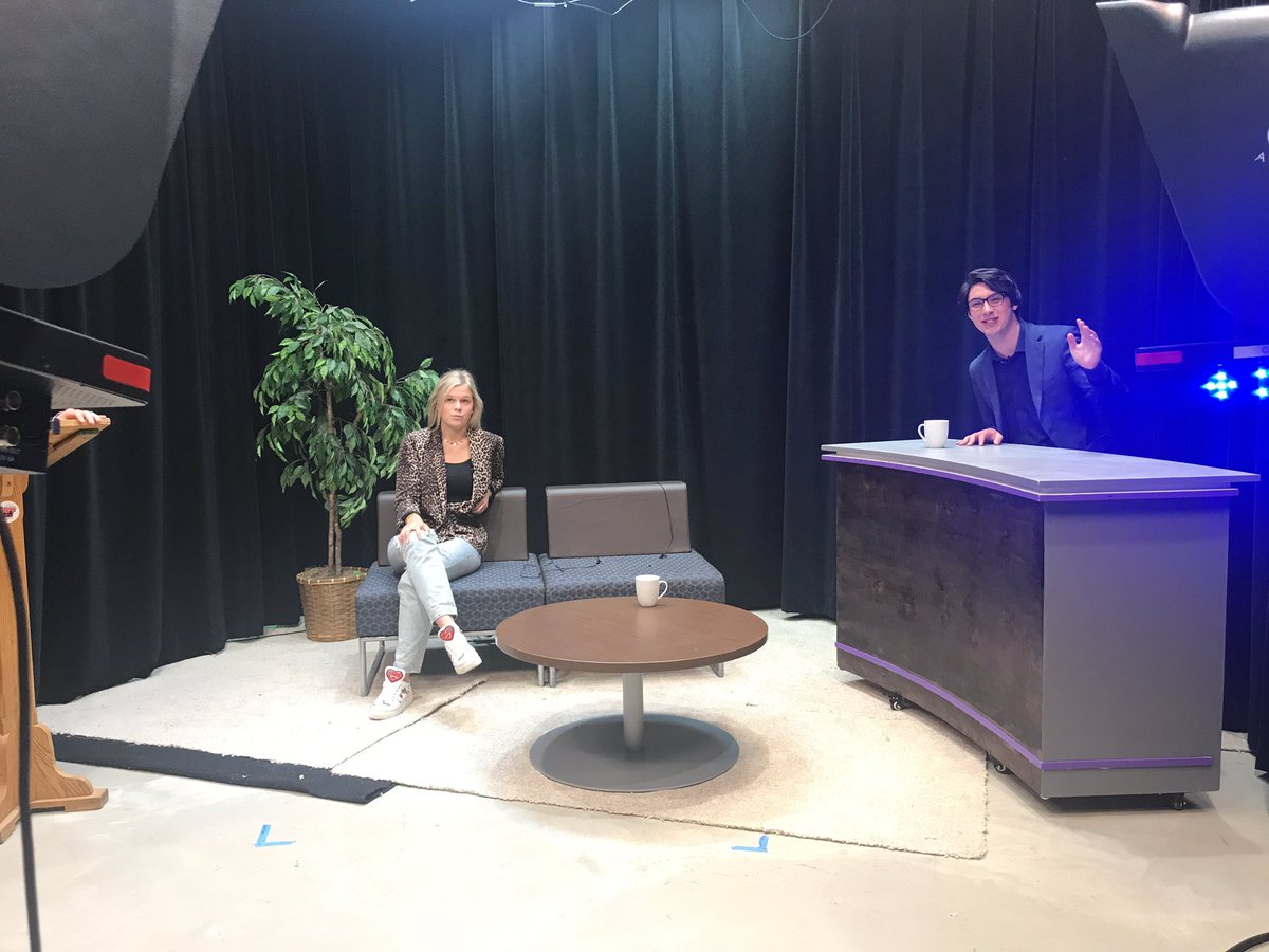 BHStvNews's tweet photo. Switching up our broadcasting styles for our #SeasonFinale https://t.co/f9MSvPVlux