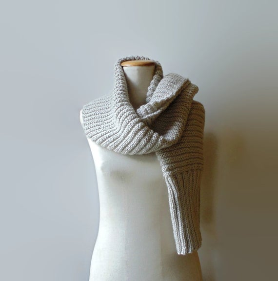marianaypaula's tweet photo. Winter Scarf Hand Knitted in Light Gray Merino Wool #WomensScarves #ManScarf
$75.00
➤ https://t.co/c2vVHguThE https://t.co/HgiZlSqqVd