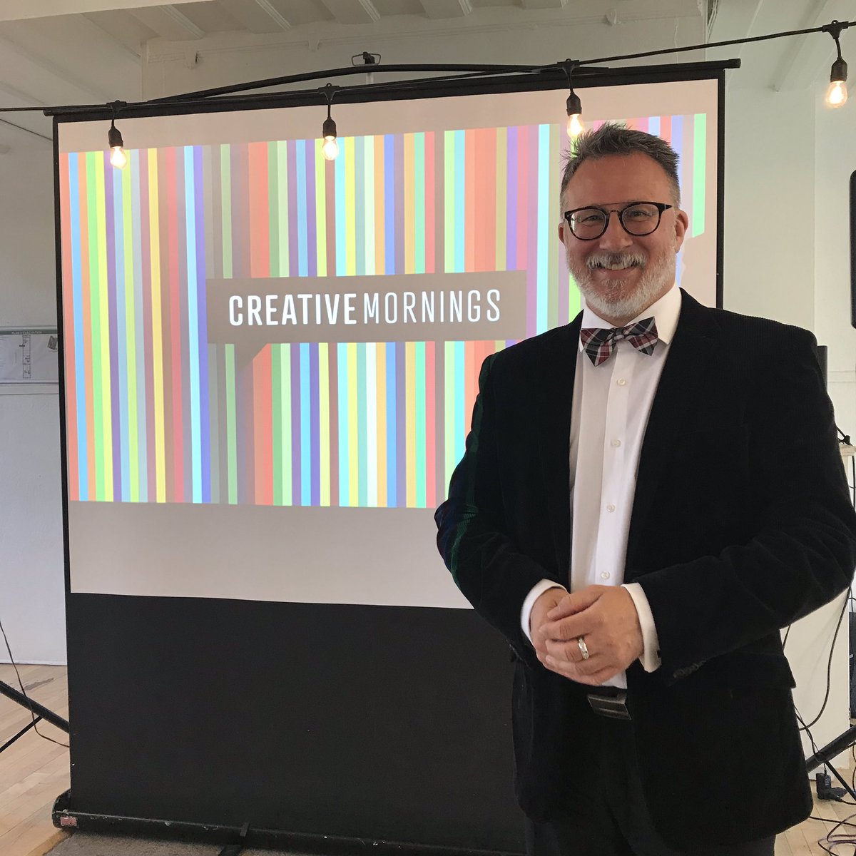 Daniel Drouin, conservateur de l’art ancien <a href="/mnbaq/">MNBAQ</a> prêt pour sa présentation de ce matin <a href="/Quebec_CM/">Creative Mornings QC</a> #cmqc #CMPreserve