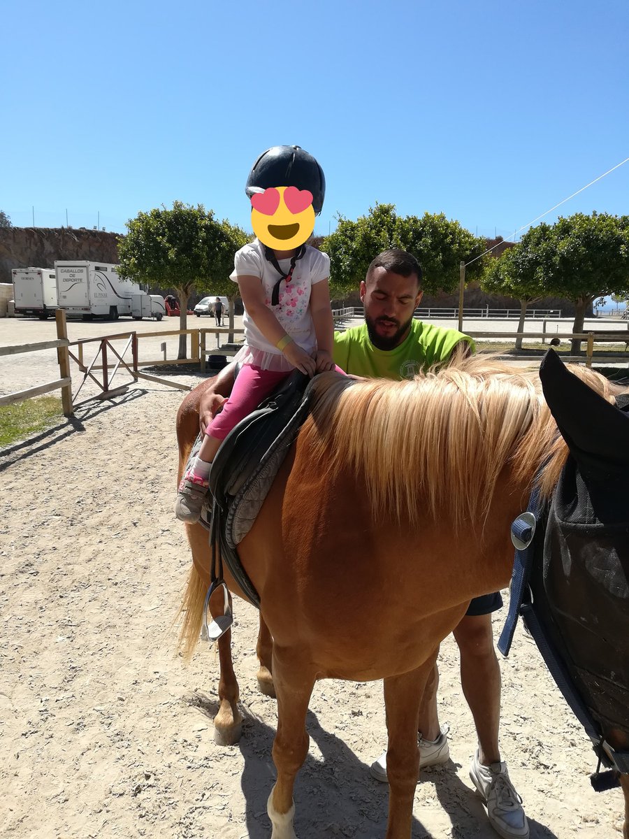 Melaniagc97's tweet photo. Hola familias!!!
¡Estamos pasando un día genial! @Novaschool_es #MálagaCentro @SilviaPalomoCis https://t.co/QKpi8K1xfk