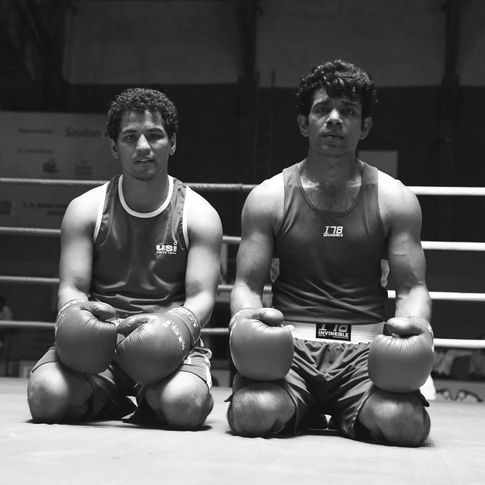 vineetkumar_s's tweet photo. One of the biggest fight of an Indian boxer is on July 12. He is our own WBC Asia Boxer Of The Year 2018 @GoyatNeeraj from Haryana &amp; his fight is with former unified light welterweight World Champion @amirkingkhan 
(I fought with Neeraj in Mukkabaaz, he is DANGEROUS 🦁) #boxing https://t.co/lSvxoDNhzx
