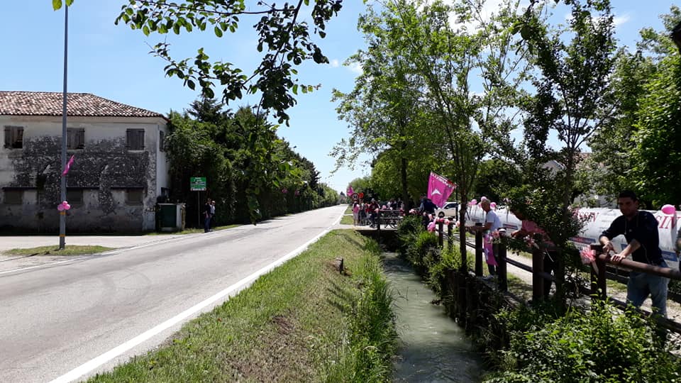 Anche Treviso parkrun ha salutato i ciclisti del <a href="/giroditalia/">Giro d'Italia</a> a Treviso!! <a href="/RaiSport/">RaiSport</a> parkrun.it/treviso
