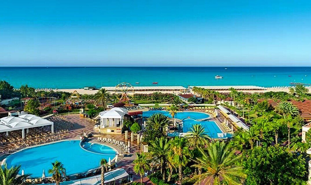 Club Hotel Turan Prince World 🌿🍃
dostur.com/club-hotel-tur…
.
.
.
#dostur #dosturizm #hayditatile #tatildostu #tatilbaşlasın #holidays #holiday #holidaylove #holidaylovers #fun #sky #holidaytime #holiday2019 #holidaymood #holidaymode #nature #doga #tatilcandir #holidaysarecoming