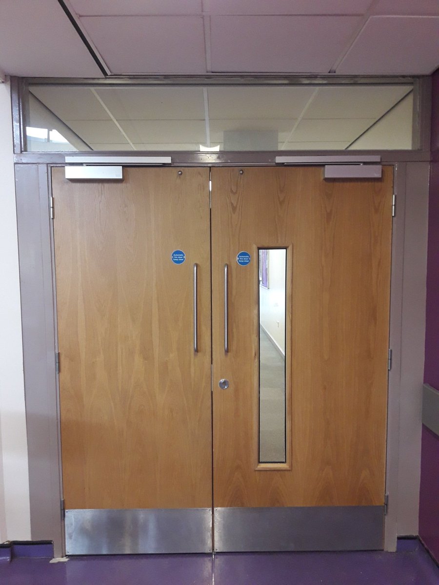 LsSurfaceRepair's tweet photo. On site in Leeds with the Lads going the extra mile on some door refinishing today.  #laminatesolutions #repair #refurbish #doors #spraying #sitespraying #sanding #morrells #lacquer #spraygun #repairdontreplace #frenchpolishing #frenchpolish #joinery #doubledoors #woodendoor https://t.co/ZoK9UdAZhU