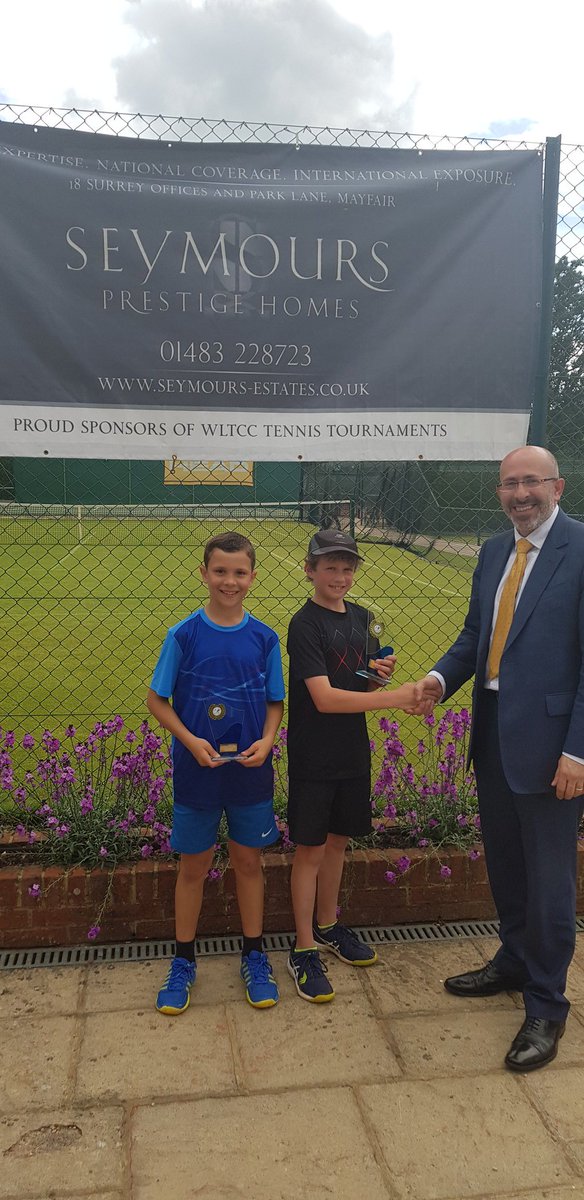 WokingLTCC's tweet image. Two more fantastic days of action at the @lta #Woking #Whitsun #Fast4 Tournament Sponsored by @seymours_estate as the Club welcomed Franco Orlando, Partner at Seymours &amp;amp; Andrew Kirby, Club President to award the finalists 👍😃🏆🎉 Full results..... lta.tournamentsoftware.com/sport/winners.…