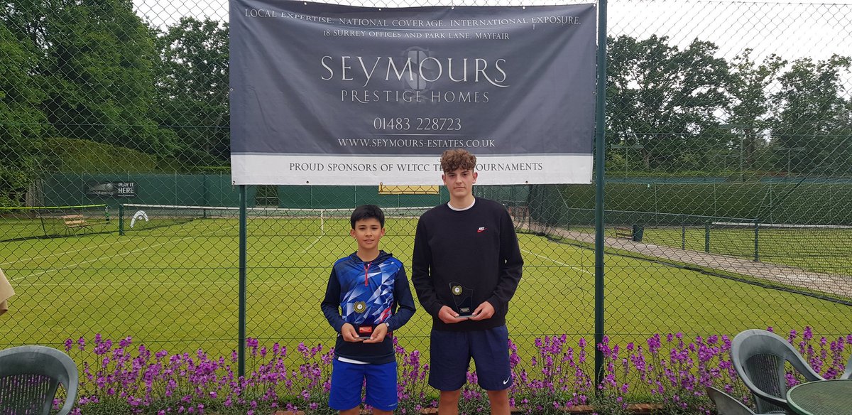 WokingLTCC's tweet image. Two more fantastic days of action at the @lta #Woking #Whitsun #Fast4 Tournament Sponsored by @seymours_estate as the Club welcomed Franco Orlando, Partner at Seymours &amp;amp; Andrew Kirby, Club President to award the finalists 👍😃🏆🎉 Full results..... lta.tournamentsoftware.com/sport/winners.…