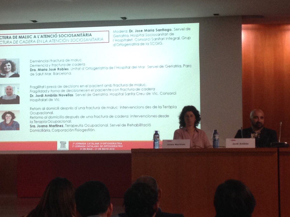carmeolivera's tweet photo. Hoy Joana Martínez Terapeuta Ocupacional del Servicio de Rehabilitación Domiciliaria de la Corporación Fisiogestión participa en la 2ª Jornada Catalana de Ortogeriatría de la #SCGiG, presentando la ponencia Retorno al domicilio tras una fractura de cadera: intervenciones desde TO https://t.co/hXSIOIaImu