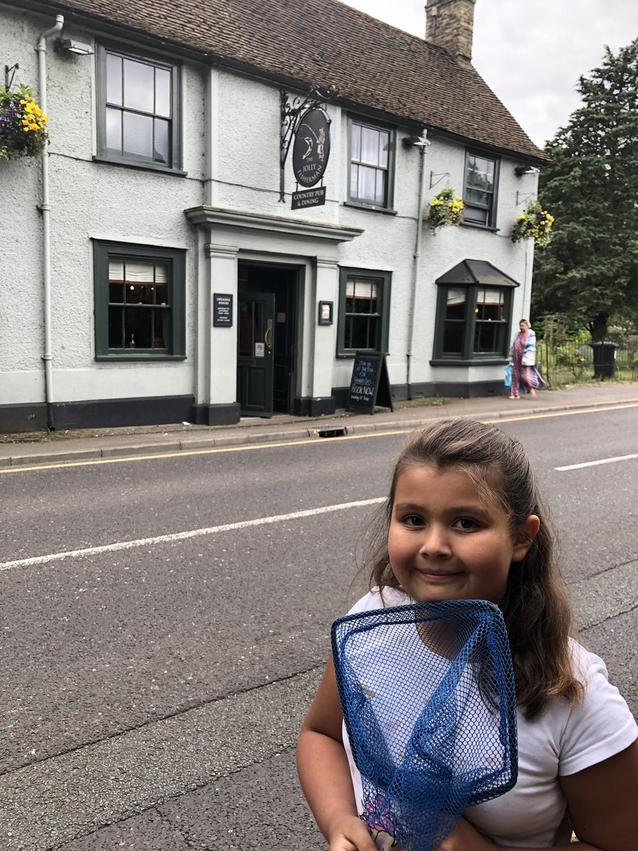 KristinaCopp's tweet photo. Because 100 #mcmullen pubs on a day wasn’t enough ... she has chosen to come to one for a day of cray fishing and lunch by the river #stansteadabbots #jollyfisherman #pubs #herts @McMullens1827 @seraph_team there is still time to donate! https://t.co/1Uw5l2dZjj