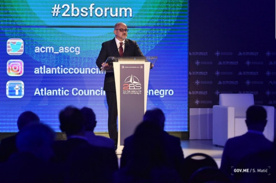 MFA_MNE's tweet photo. FM Darmanović opening the panel at #2BSForum in #Budva⬇️

▫️@NATO remains the most successful political-military alliance in history that strengthened Western security&amp;prosperity

▫️Commitment of Allies is still unwavering and its cohesion proves to be solid in all recent events https://t.co/BgXv0QGjE1