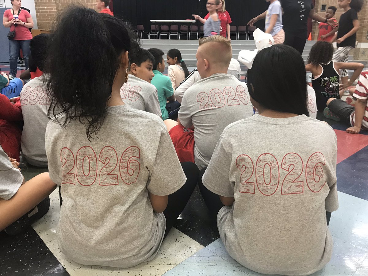 AmyGoohsHard's tweet photo. @HeirJordanK5 @VikingDiff @PCSDViking @LittleVikes As we close out our school year, we need to give one last shout-out to all who support our #SHElem PFO fundraising efforts, so we may invest in rewards &amp; celebrations all year long! PFO definitely makes a difference! #VikingDiff https://t.co/I517bMS74C