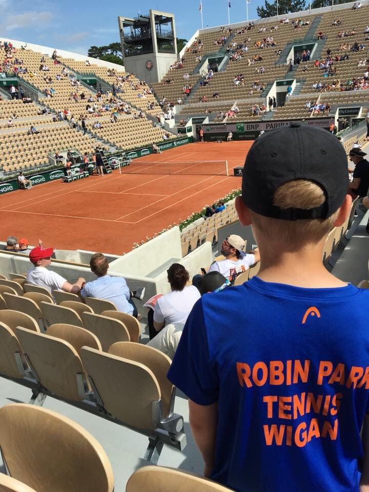 cmjsharpe's tweet photo. Bit of a different view from last year but he’s happy! 🎾🙌🎾 When @rolandgarros falls on half term week 🎾🤦🏻‍♀️🎾 #dylanbraydon #differentviewfromlastyear #learning #workhard #dreambig #FrenchOpen2019 #rafa #throwback https://t.co/tK4VoBFoNF